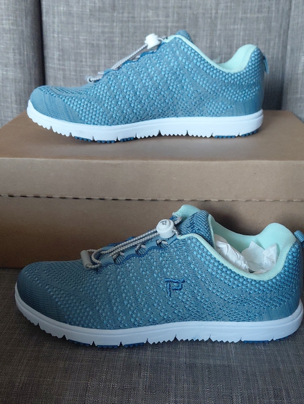 Propet Women's Lightweight Travel Walker Shoe - Seafoam Blue